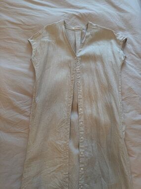 Two Days Off Linen Button-Front Tunic Dress in Light Beige